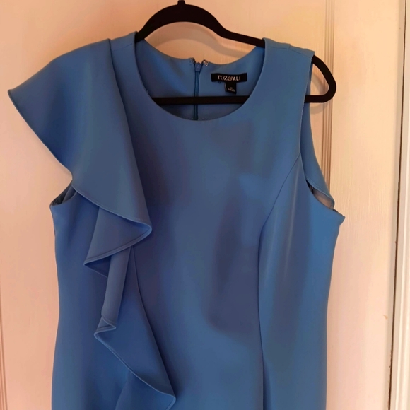 ****   SOLD   ****   Roz&Ali - Picture 2 of 8